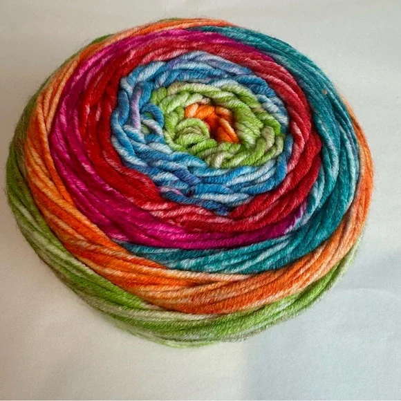 Lion Brand Mandala Ombre’ - HAPPY color-way. 1 ball 🔥 - Picture 3 of 7